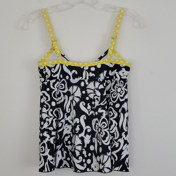 24th & Ocean Black, White & Yellow Tankini Swim Top S - Picture 4 of 10